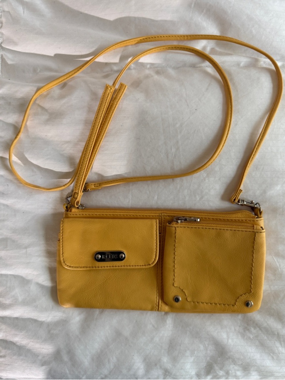 Relic Mustard Yellow Convertible Crossbody Wallet